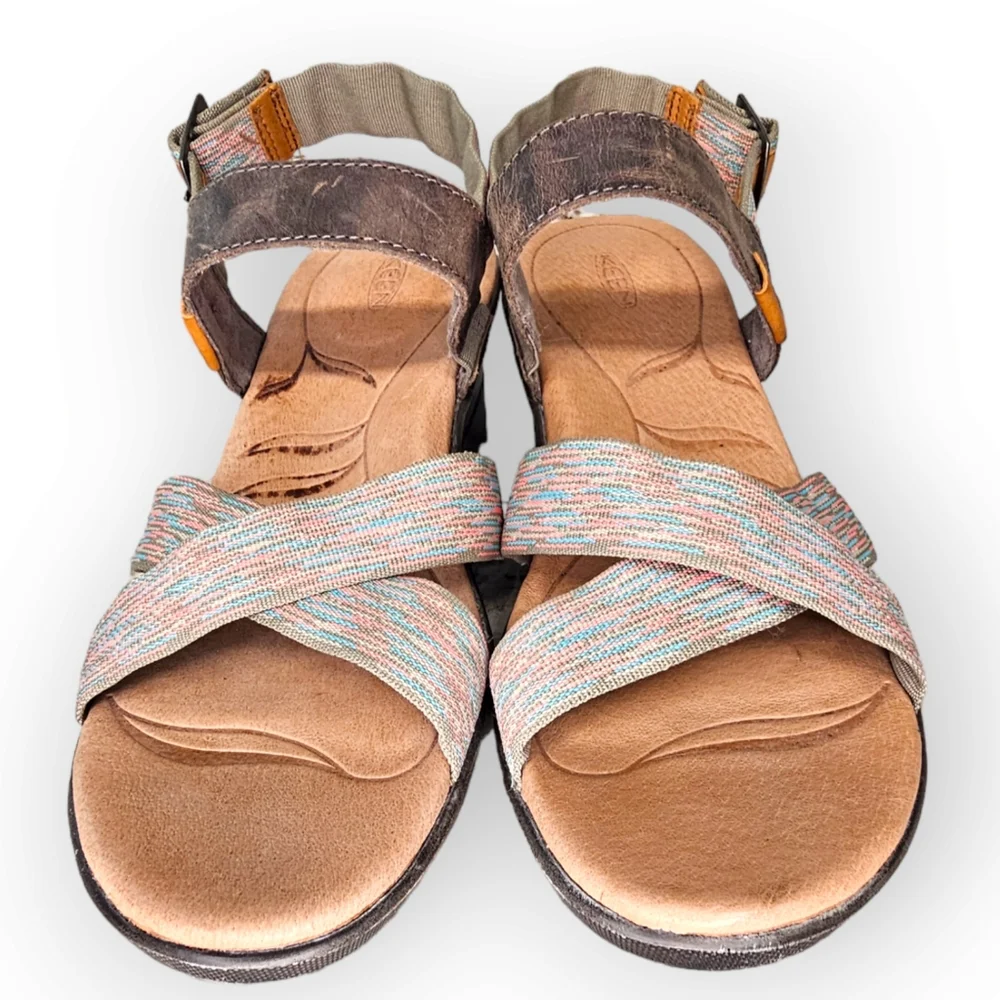 Keen women skyline
